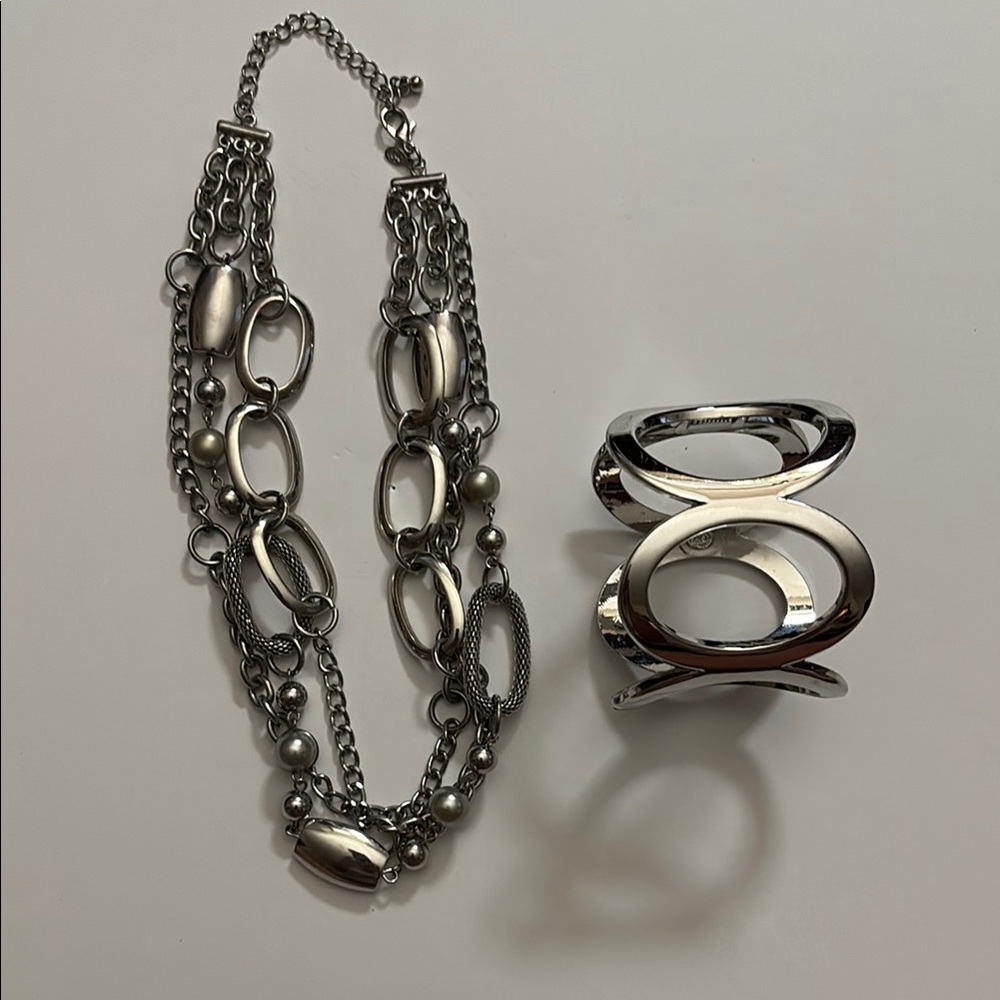 Silver Chain Necklace and Bracelet Set